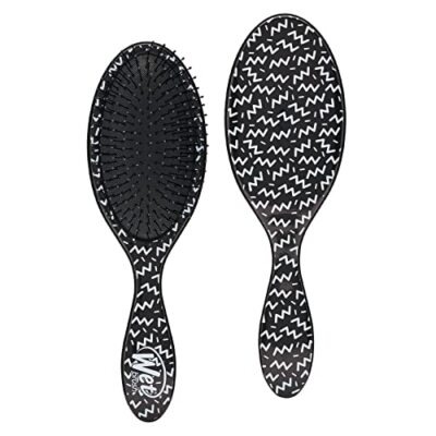 Wet Brush Hipster Detangler Sketch