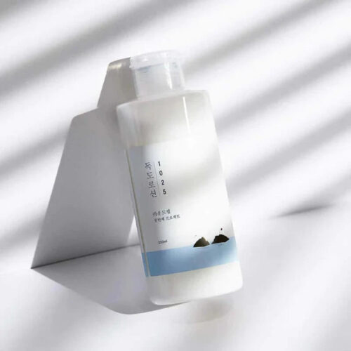 Losjons intensīvai ādas mitrināšanai ar jūras ūdeni Round Lab 1025 Dokdo Lotion